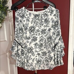 Floral Black and White Women's Top